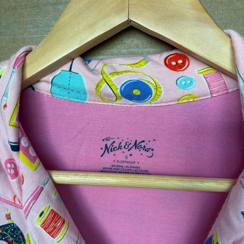 Nick & Nora Sewing Print Pajamas Pink Stretch Lounge Womens S - Picture 3 of 9